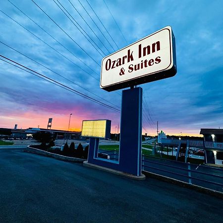 Ozark Inn And Suites Osage Beach Eksteriør billede