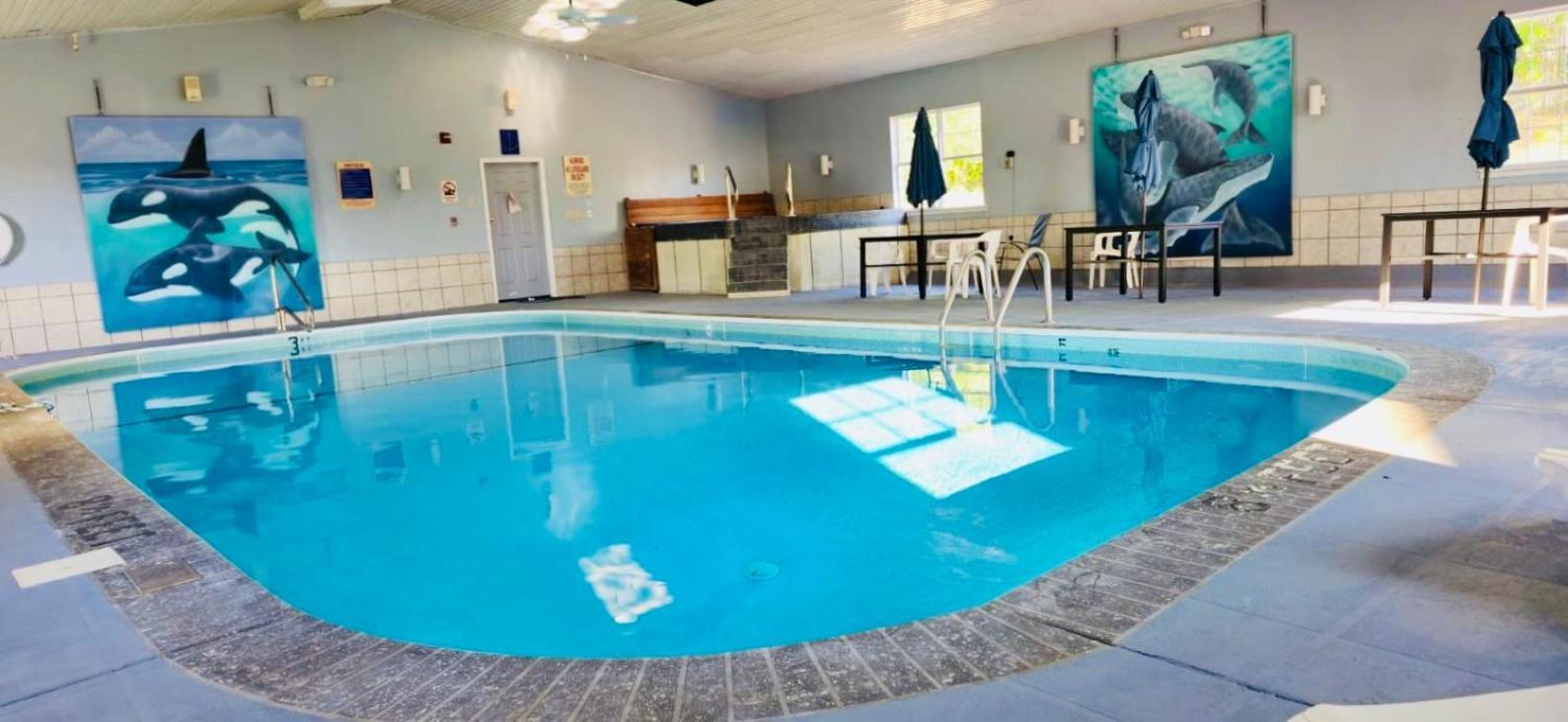 Ozark Inn And Suites Osage Beach Eksteriør billede